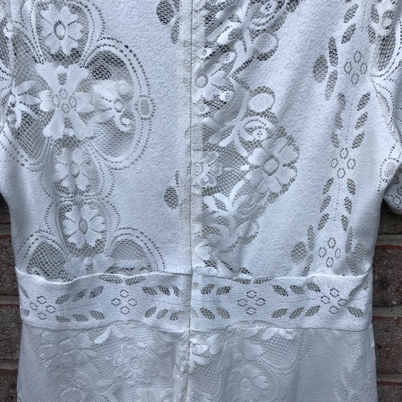 TOPSHOP Ivory/Cream Short Sleeve Floral Lace Dress | M - Picture 13 of 16